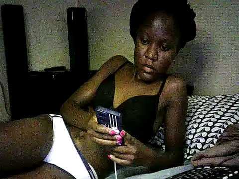 cutefox ebony online show from 06.12.26