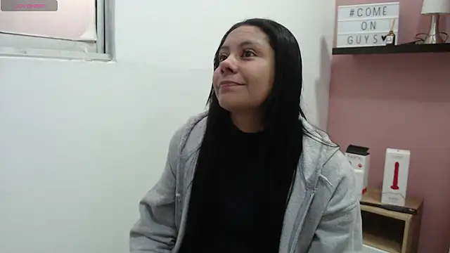 black velvet online show from 06.17.26