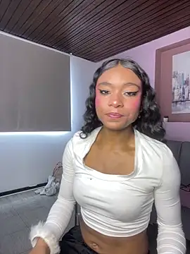 Tu Negrita Hot online show from 06.16.26