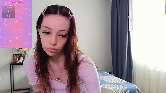 AyeHoney online show from 07.10.26