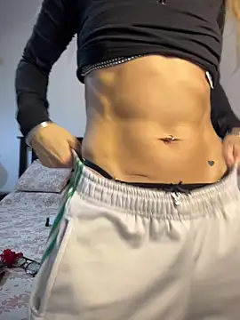 NicoleWilder online show from 07.04.26