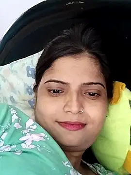 Snapshot of Missridhi chatting on 07.12.26 Missridhi online show from 07.12.26