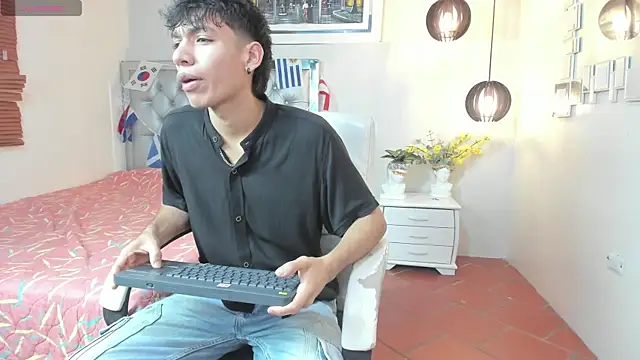 Jake Falcon online show from 06.19.26