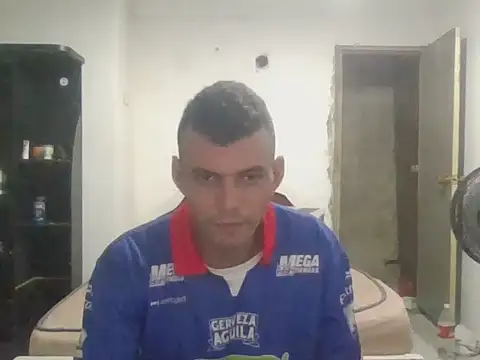 Snapshot of andres_12ad chatting on 06.14.26 andres 12ad online show from 06.14.26