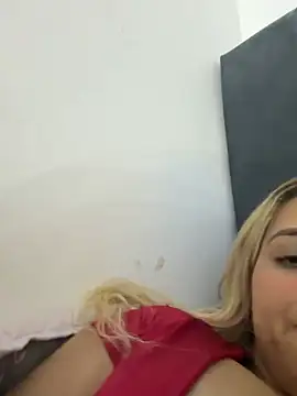 Snapshot of hannie- chatting on 07.31.26 hannie- online show from 07.31.26