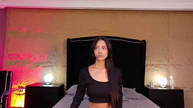 Ella Walsh online show from 07.21.26
