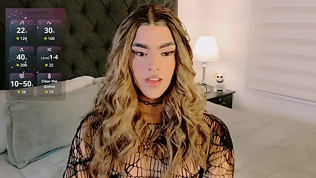 Scarlethvhonparker online show from 04.12.26