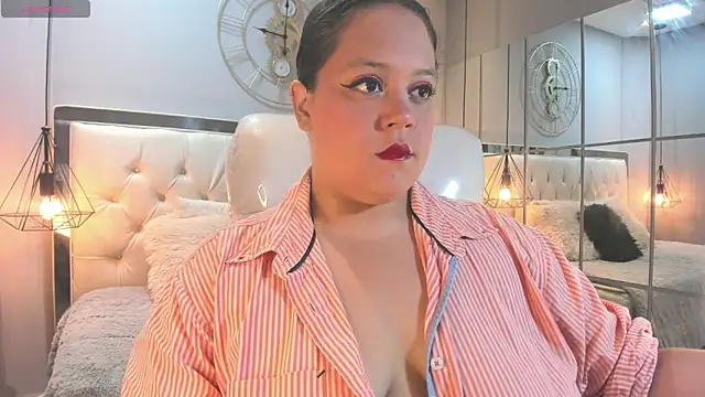 zara moon1 online show from 06.20.26