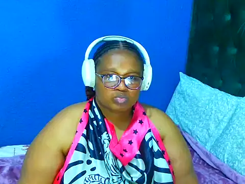 MISS BLACKBERY online show from 07.26.26