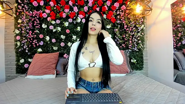 BelaPoncee online show from 06.14.26