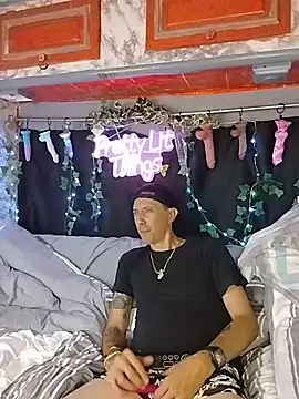 TuzdayG online show from 06.24.26