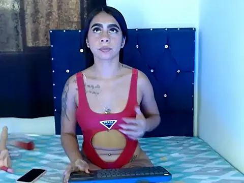 HelenDavied online show from 07.30.26
