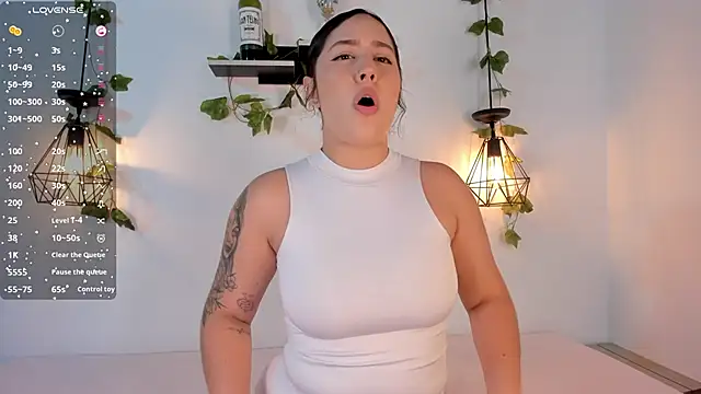 aisha duque  online show from 06.28.26