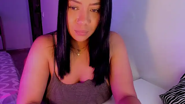 Snapshot of NicolePasqualott chatting on 05.14.26 NicolePasqualott online show from 05.14.26