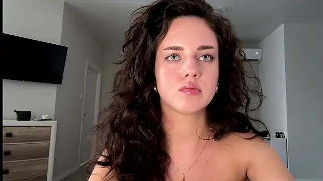 A Milly online show from 07.18.26