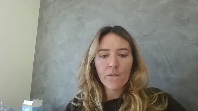 gigibaby93 online show from 06.16.26