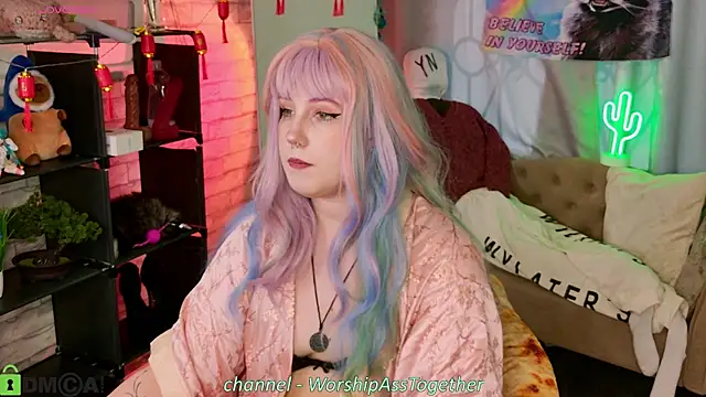 Snapshot of Candy-yeah chatting on 06.20.26 Candy-yeah online show from 06.20.26