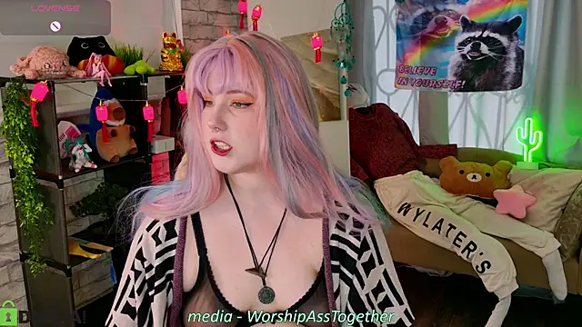 Snapshot of Candy-yeah chatting on 07.10.26 Candy-yeah online show from 07.10.26