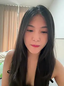 xiao-xiao-X online show from 06.17.26