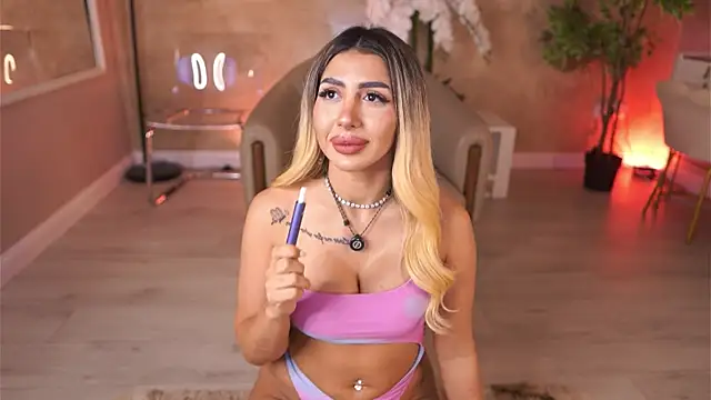 LucyyRosse online show from 06.27.26