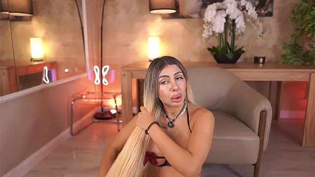 LucyyRosse online show from 07.13.26