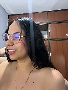 Snapshot of ColombianSexyCouple_ chatting on 07.07.26 ColombianSexyCouple online show from 07.07.26