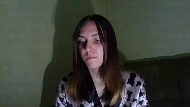 Snapshot of Zlatixx chatting on 06.22.26 Zlatixx online show from 06.22.26