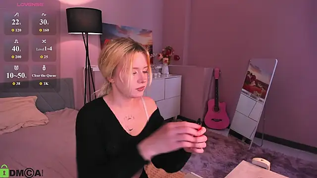 kikipeach online show from 07.14.26