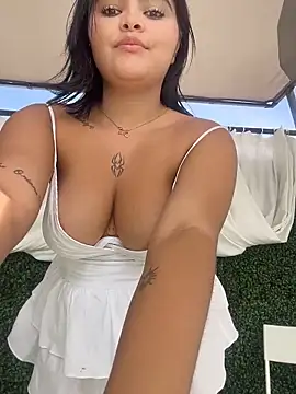 HoneyBunXXX online show from 06.30.26
