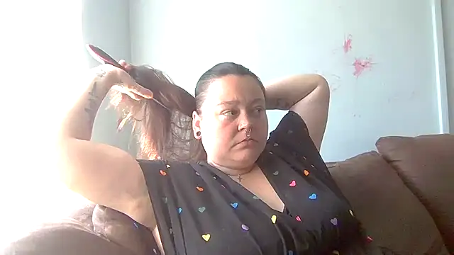 Snapshot of MysteriousAlaya chatting on 07.16.26 MysteriousAlaya online show from 07.16.26