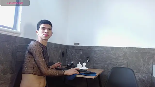 Dilan Femboy online show from 06.22.26