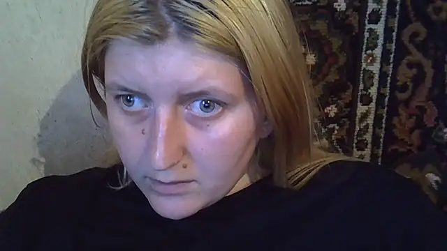Snapshot of SofiaCharmi chatting on 06.18.26 SofiaCharmi online show from 06.18.26