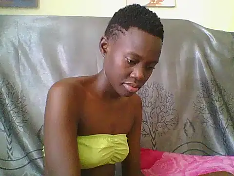 Snapshot of Tish_Leylah chatting on 07.14.26 Tish Leylah online show from 07.14.26