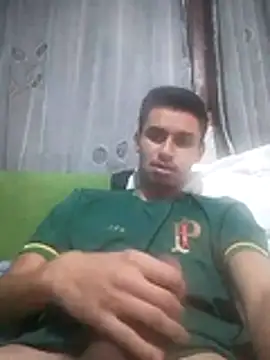 Snapshot of Binhomadeira chatting on 07.16.26 Binhomadeira online show from 07.16.26