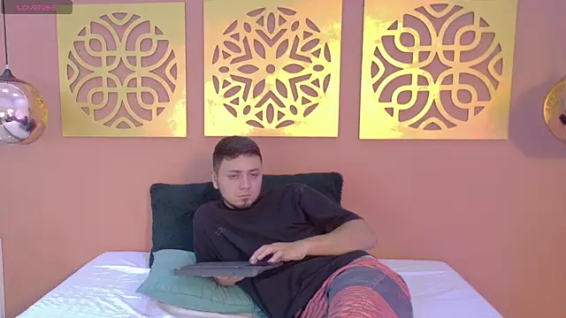 GeorgiayLiam online show from 06.30.26