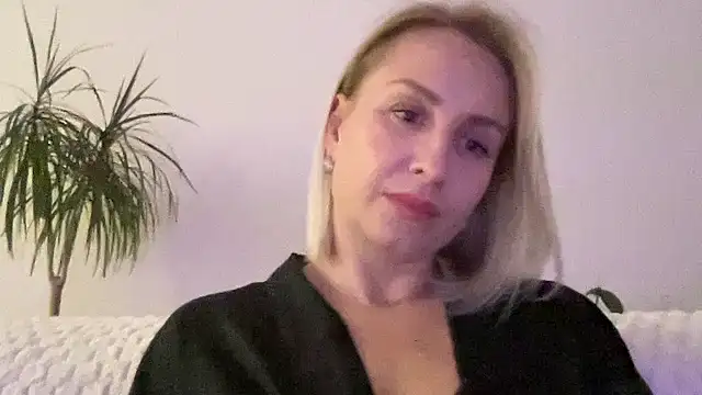 Delissaxx online show from 06.22.26