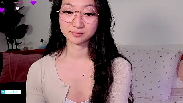 MySweetSofie online show from 02.12.26