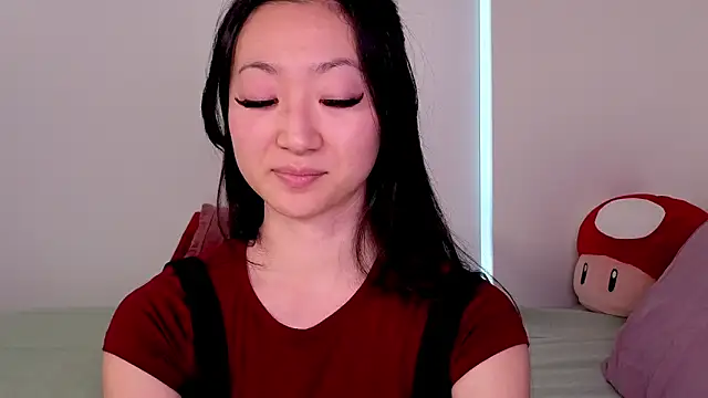 MySweetSofie online show from 03.18.26