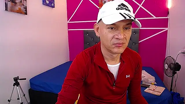 Cesirry  online show from 07.22.26