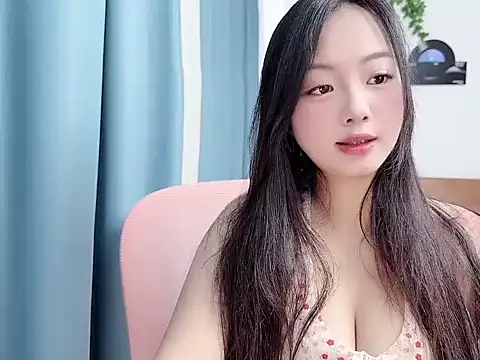 Snapshot of Winnie666999 chatting on 06.22.26 Winnie666999 online show from 06.22.26
