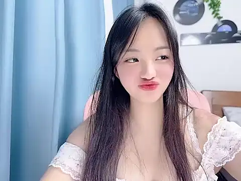 Snapshot of Winnie666999 chatting on 06.23.26 Winnie666999 online show from 06.23.26