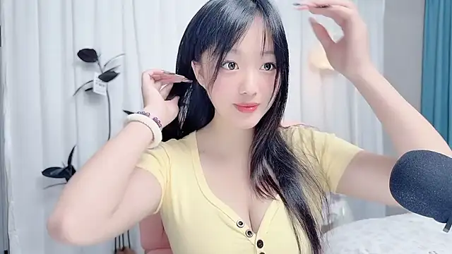 Snapshot of Winnie666999 chatting on 07.28.26 Winnie666999 online show from 07.28.26