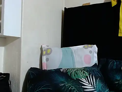 creamyslender23 online show from 07.14.26