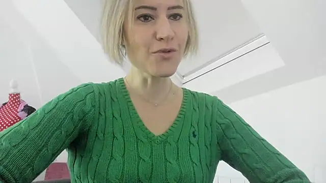 Ssoniaaa online show from 02.14.25