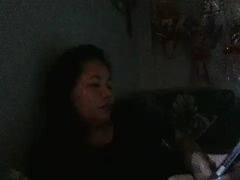 Snapshot of steffani_love chatting on 06.25.26 steffani love online show from 06.25.26