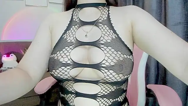 Snapshot of katty_baobei2005 chatting on 07.15.26 katty baobei2005 online show from 07.15.26