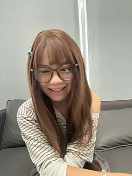 Snapshot of kimo_125 chatting on 07.18.26 kimo 125 online show from 07.18.26