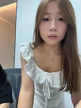 Snapshot of qiqi__77 chatting on 06.22.26 qiqi 77 online show from 06.22.26