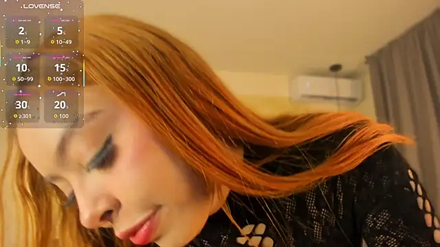Snapshot of madison_littlee_ chatting on 07.02.26 madison littlee online show from 07.02.26