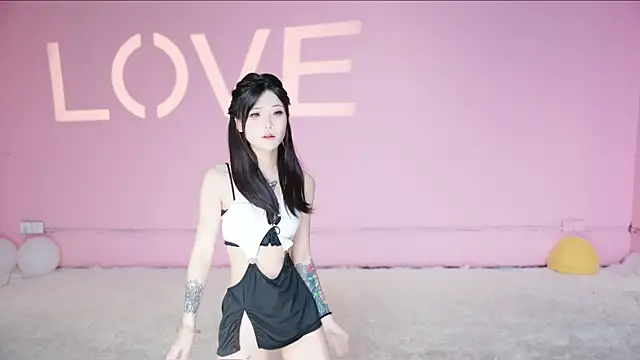 yyydgda online show from 06.25.26